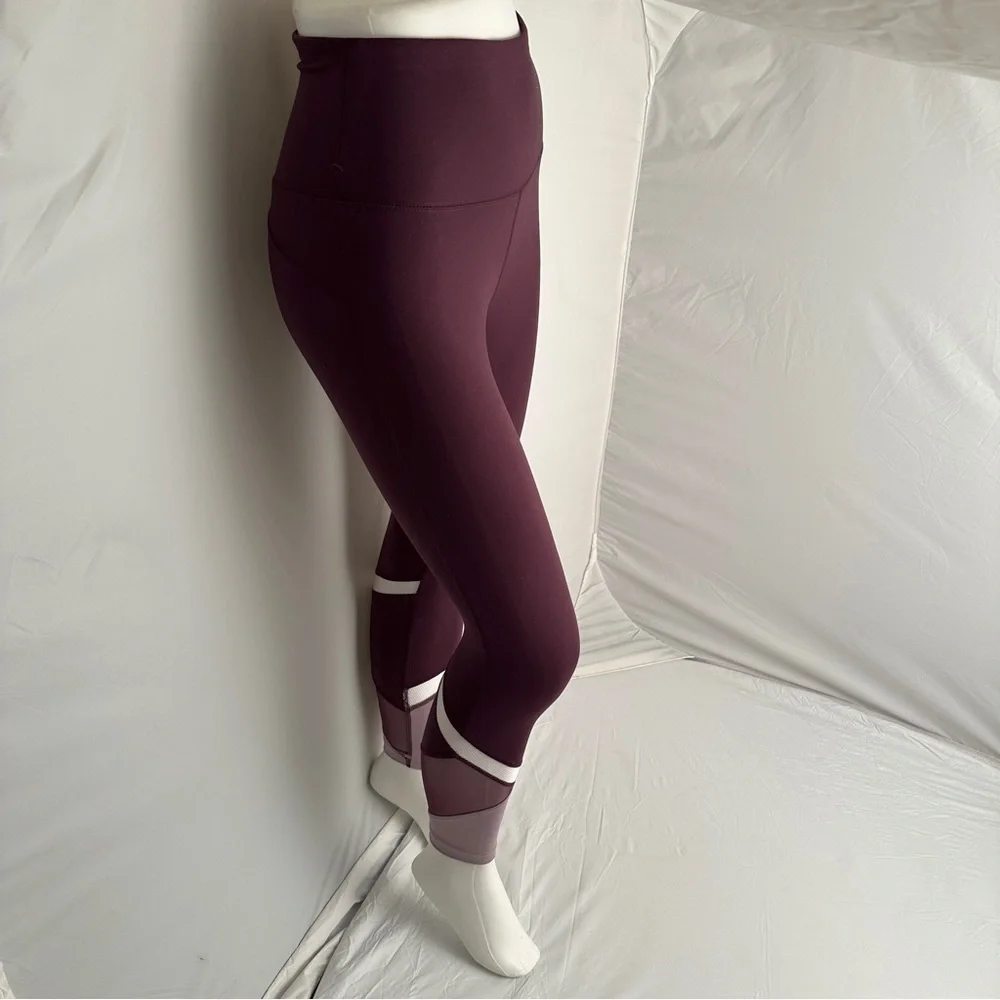 Reebok berry leggings
